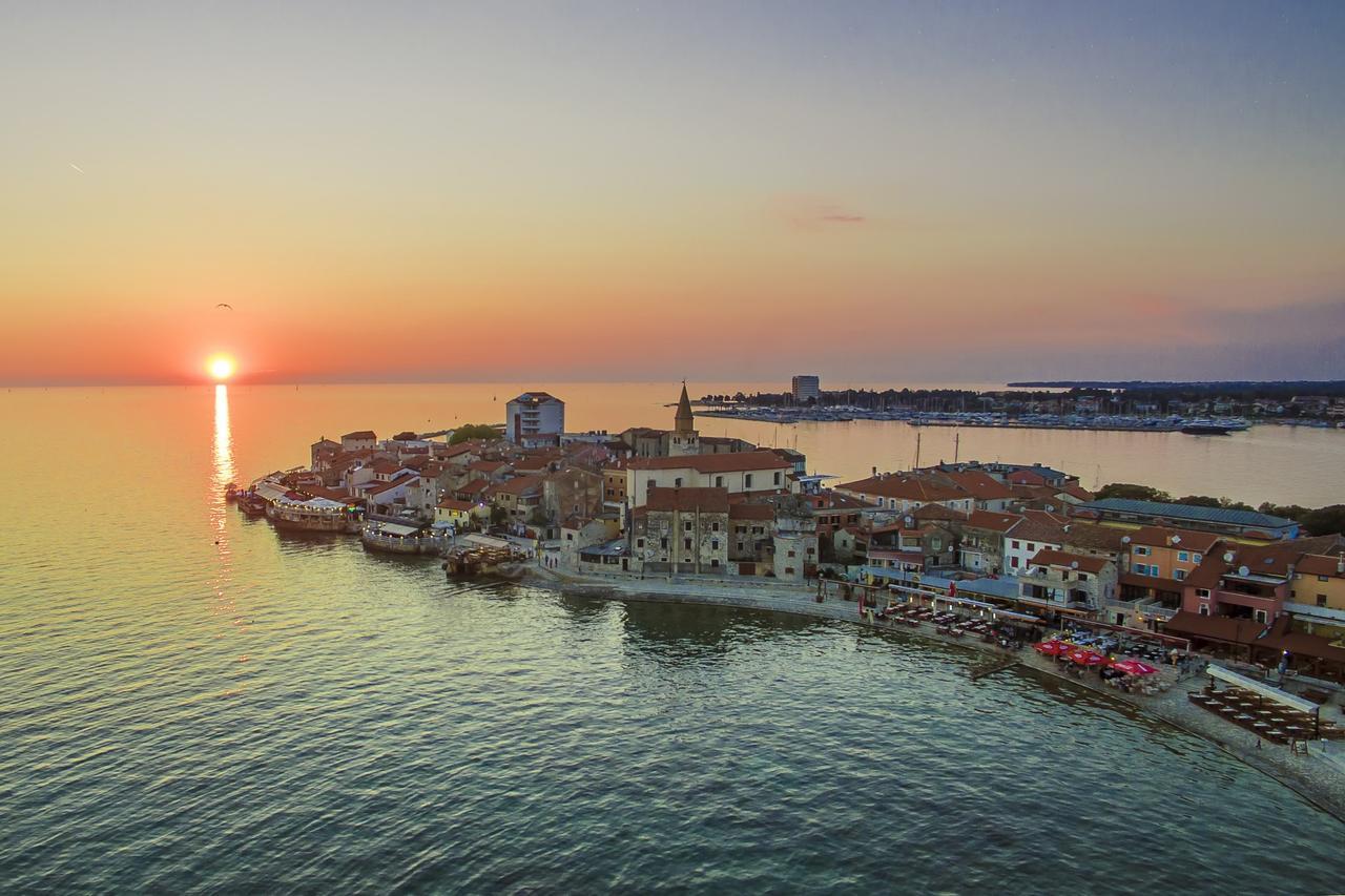 Apartments Lungomare Умаг Екстериор снимка